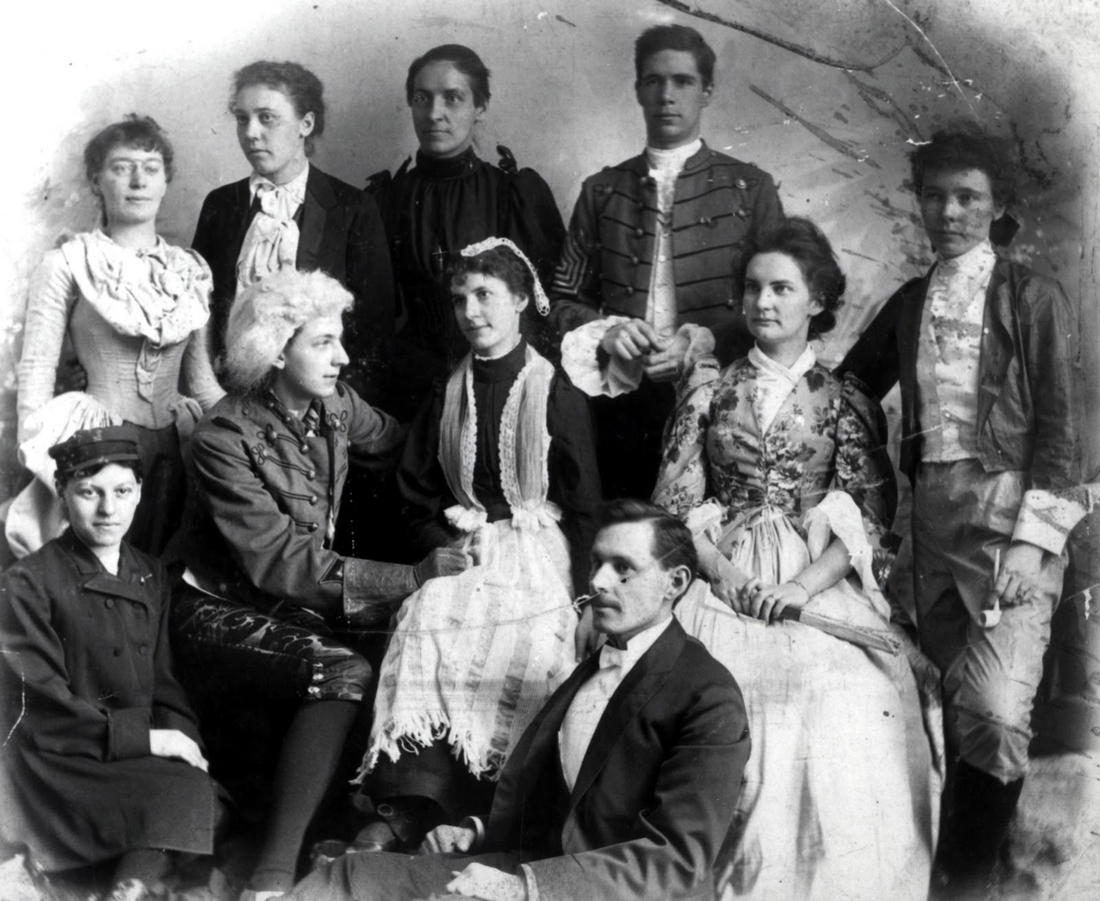 Hull House, Theatre Nerds, Little Theatre Movement